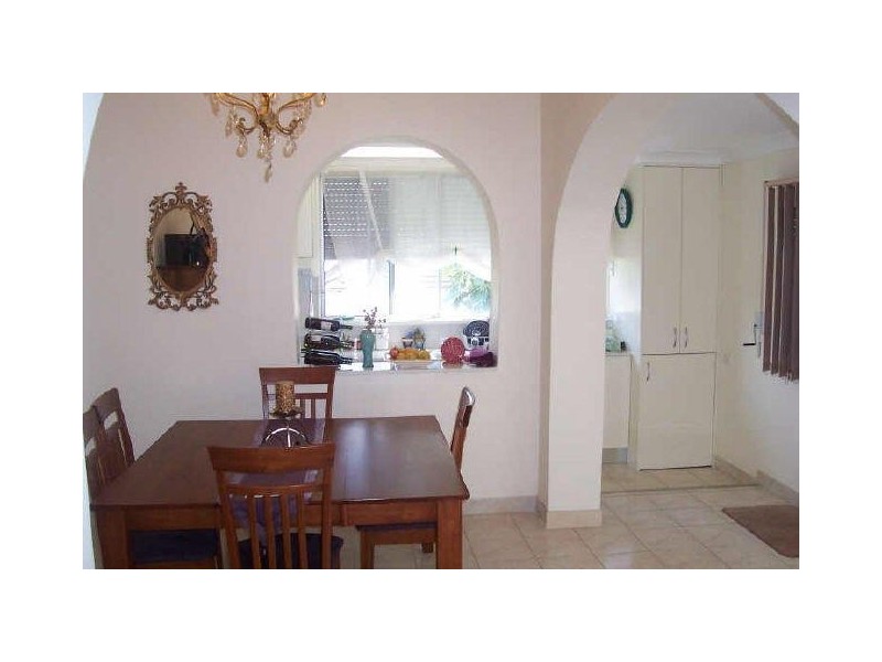 (enter from Ann St)/73b Burwood Road, Enfield NSW 2136