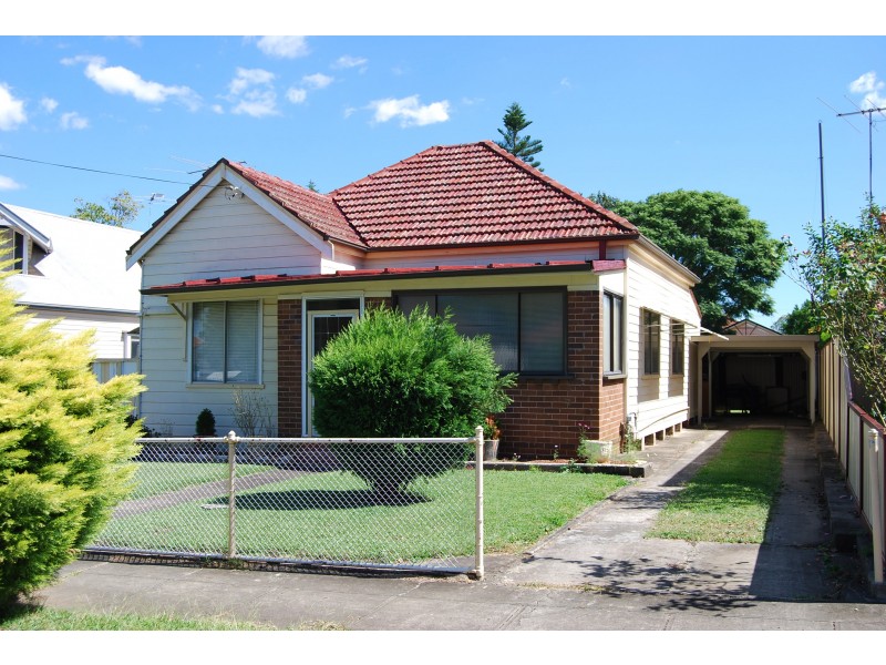 33 Blenheim Street, Croydon Park NSW 2133