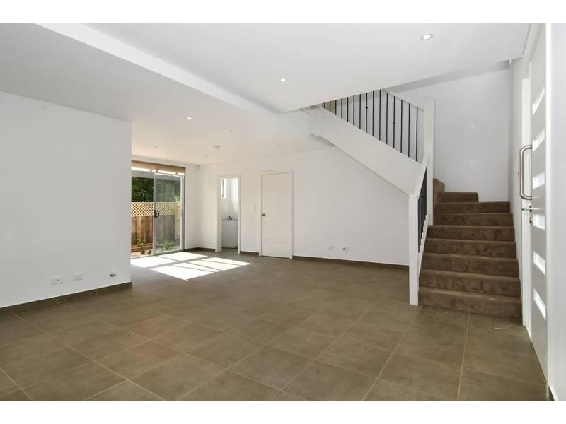 2B Michael Ave, Belfield NSW 2191