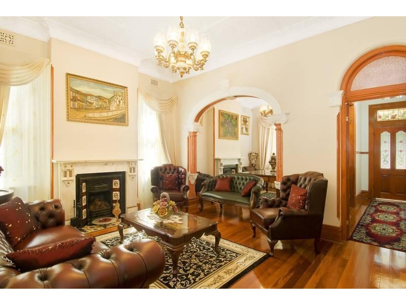 19 Miller Ave, Ashfield NSW 2131