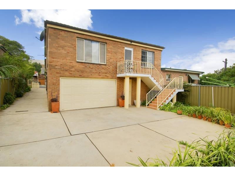 19 Miller Ave, Ashfield NSW 2131