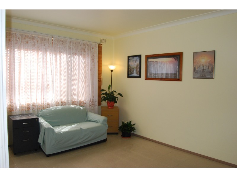 1/15 Clyde St, Croydon Park NSW 2133