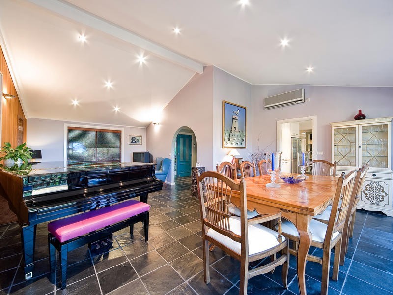 13 Valley Close, Bayview NSW 2104