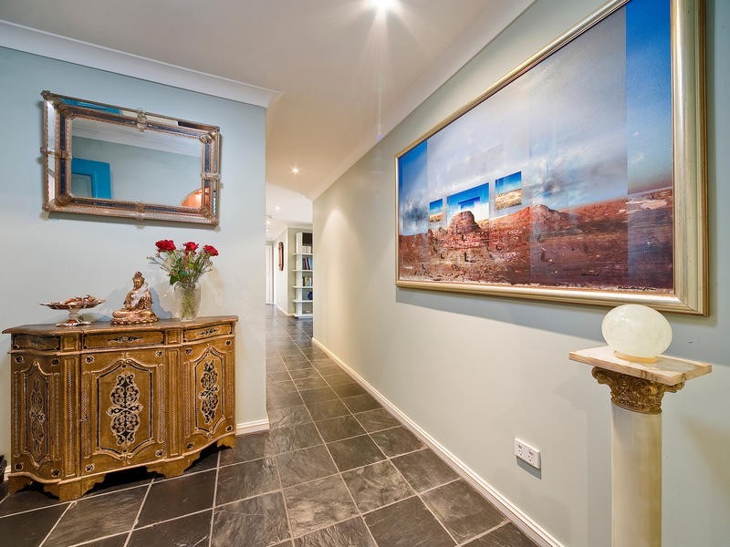 13 Valley Close, Bayview NSW 2104