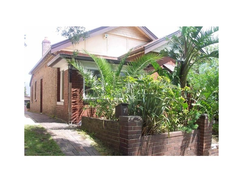 7 EVELYN STREET, South Coogee NSW 2034