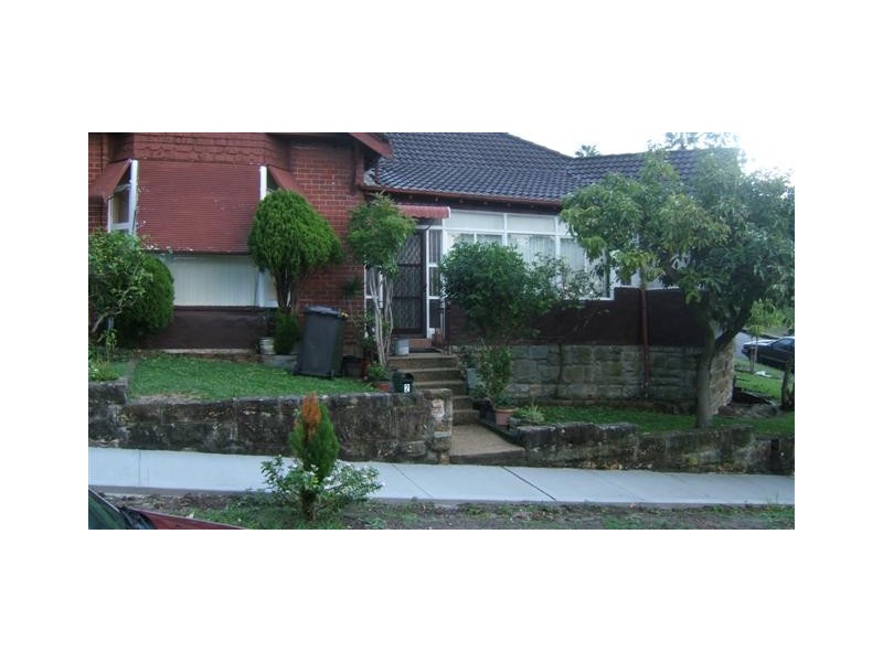 2 BYRON STREET, Coogee NSW 2034