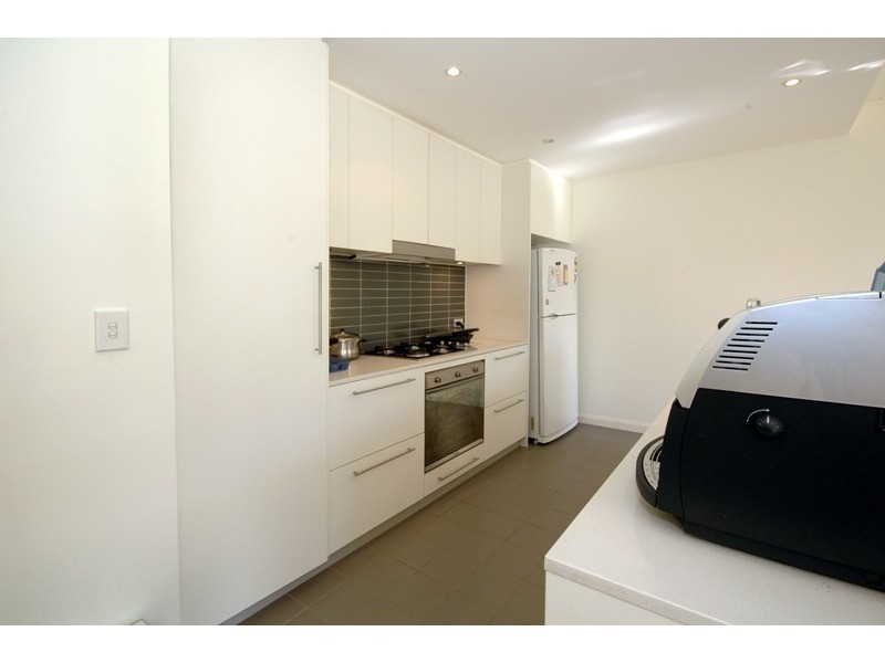 105/8 Shoreline Drive, Rhodes NSW 2138