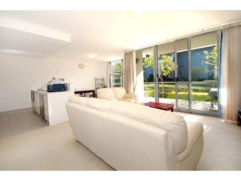 105/8 Shoreline Drive, Rhodes NSW 2138