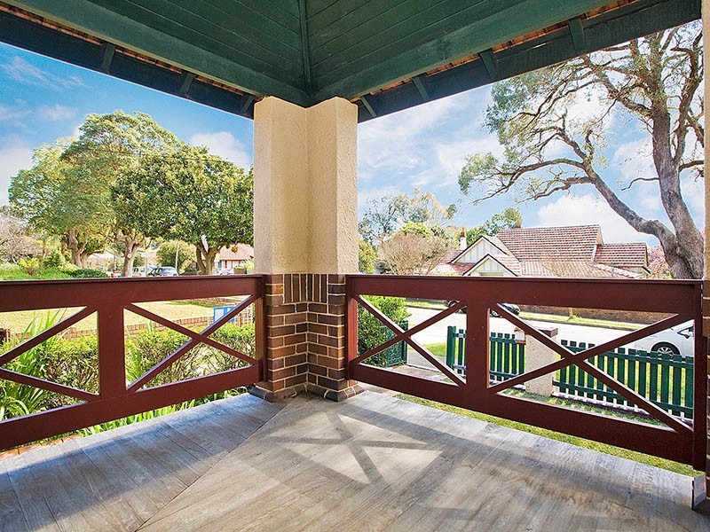 18 Seaview Street, Leichhardt NSW 2040