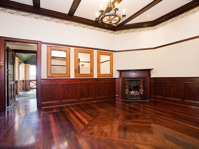 18 Seaview Street, Leichhardt NSW 2040