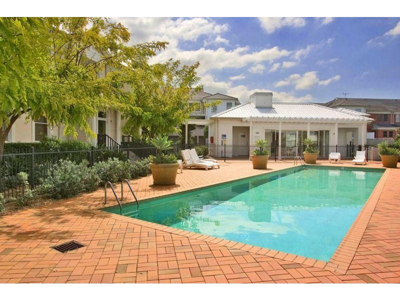 105/10 Fairwater Close, Breakfast Point NSW 2137