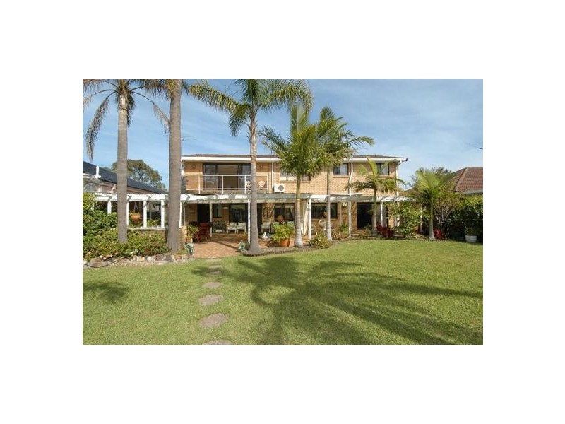 12 MacIntyre Crescent, Sylvania Waters NSW 2224