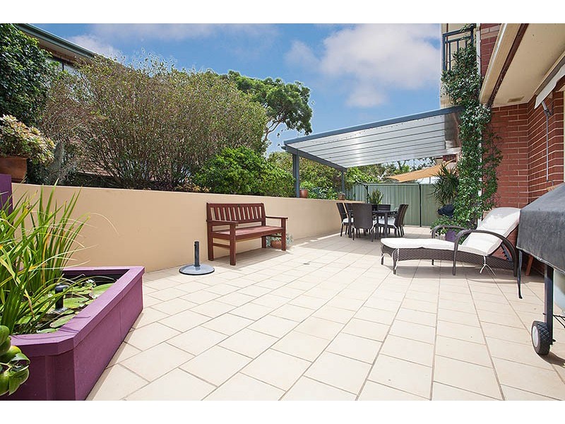 EXECUTIVE TOWNHOUSE, Cronulla NSW 2230