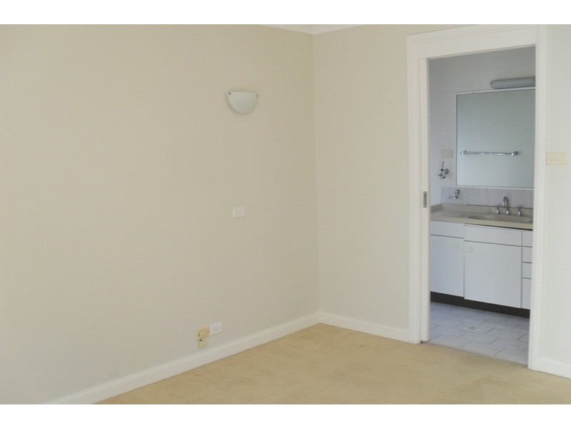 11 Selmon Street, Sans Souci NSW 2219