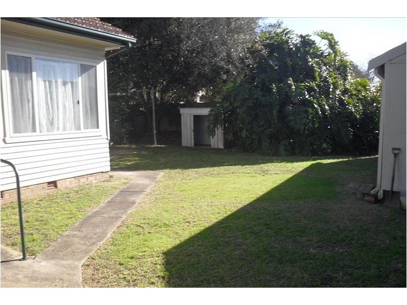 7 Preston Avenue, Engadine NSW 2233