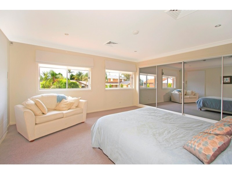 1 Pituri Place, Illawong NSW 2234