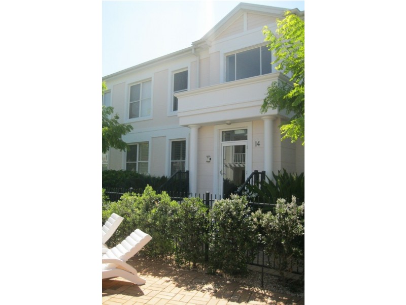 211/14 Fairwater Close, Breakfast Point NSW 2137