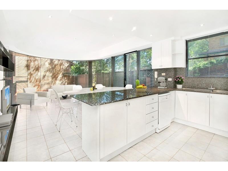 10 Sera Street, Lane Cove NSW 2066