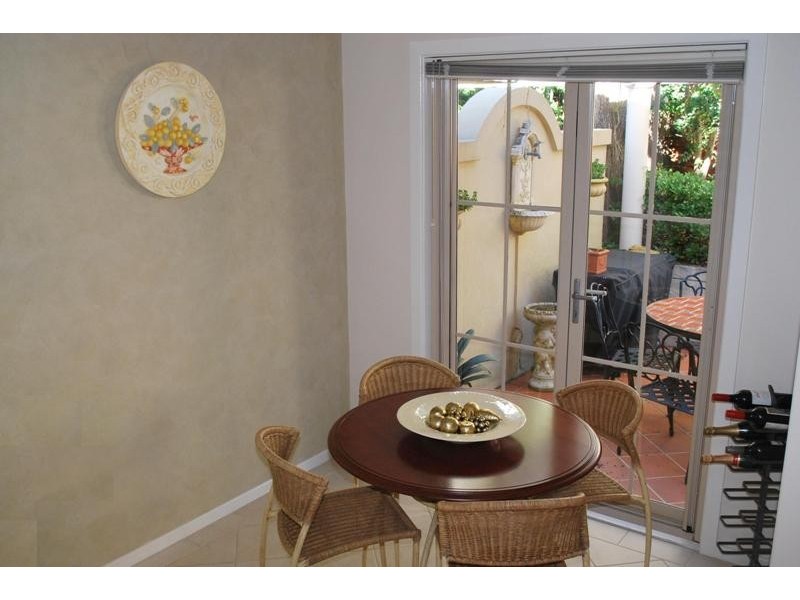 4/3-7 Seaview Street, Cronulla NSW 2230