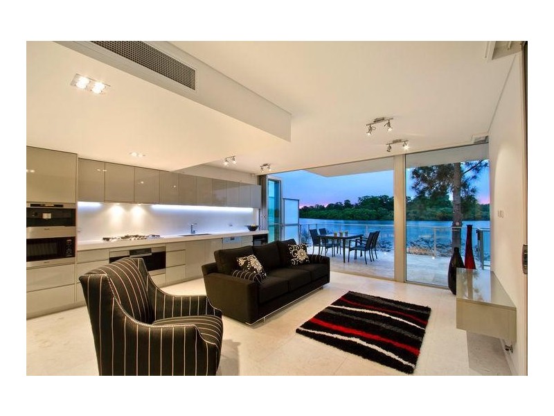 2/30 Hilly Street, Concord NSW 2137