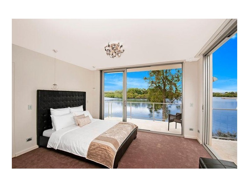 2/30 Hilly Street, Concord NSW 2137