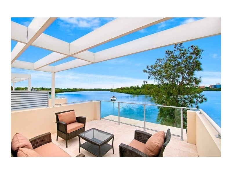 2/30 Hilly Street, Breakfast Point NSW 2137