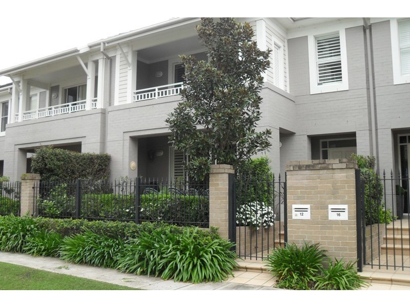 12 Juniper Drive, Breakfast Point NSW 2137