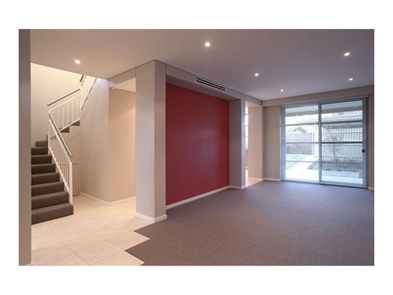 1/10 Rocca Street, Ryde NSW 2112