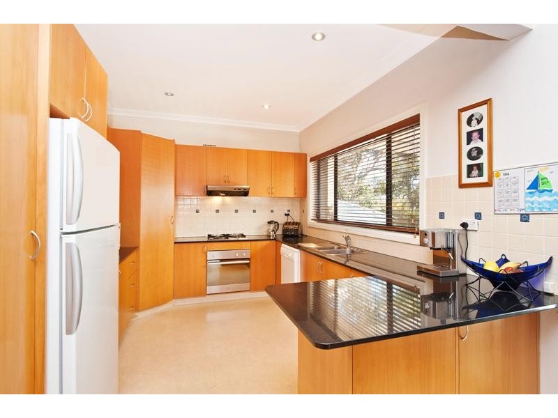 1 Gnarbo Avenue, Carss Park NSW 2221