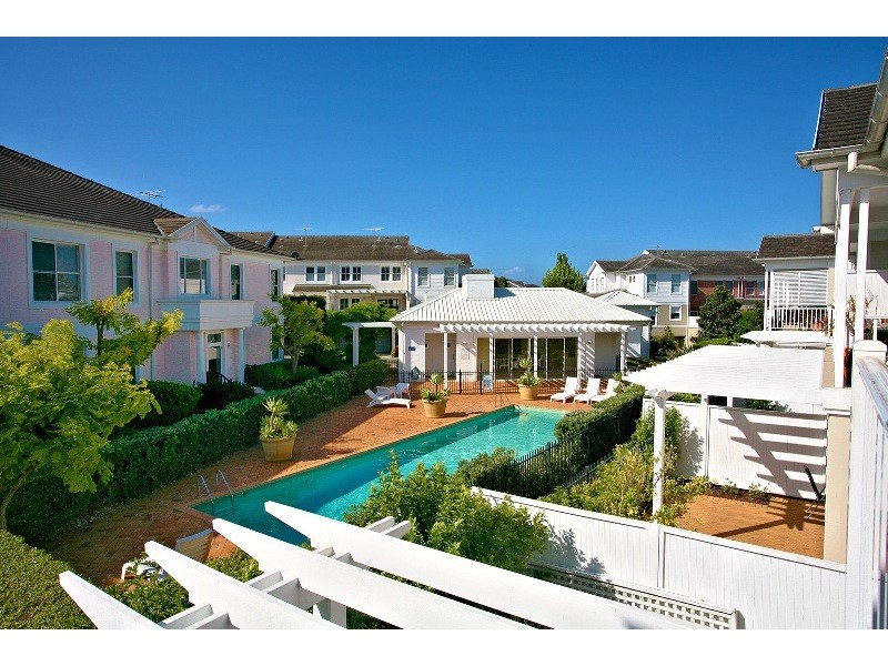 203/8 Fairwater Close, Breakfast Point NSW 2137