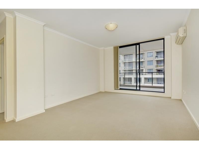 2402/32-36 Orara Street, Waitara NSW 2077