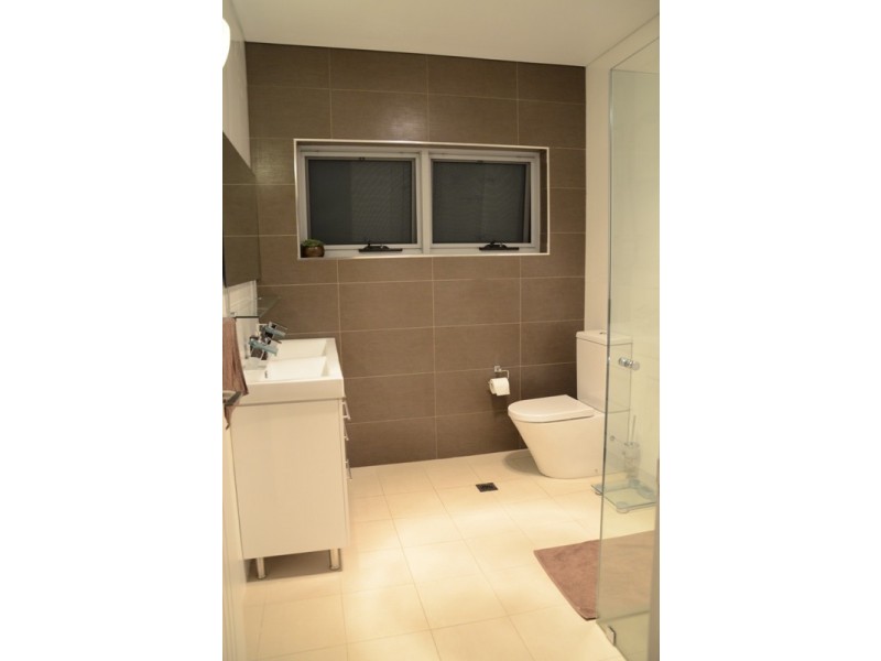 8 Wharf Road, Kogarah Bay NSW 2217