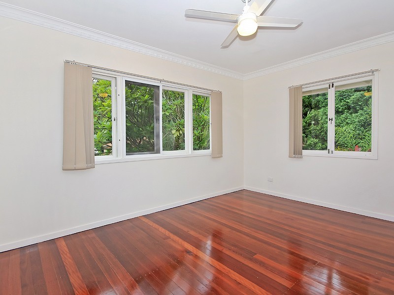 66 Dell Street, St Lucia QLD 4067