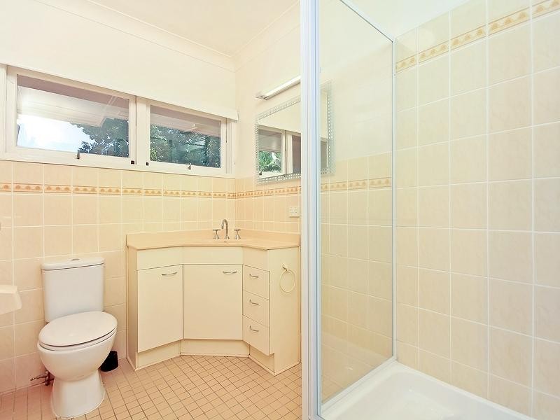 66 Dell Street, St Lucia QLD 4067