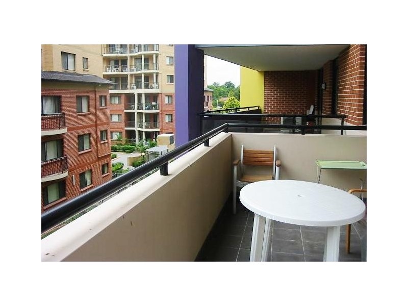 2303/32-36 Orara Street, Waitara NSW 2077