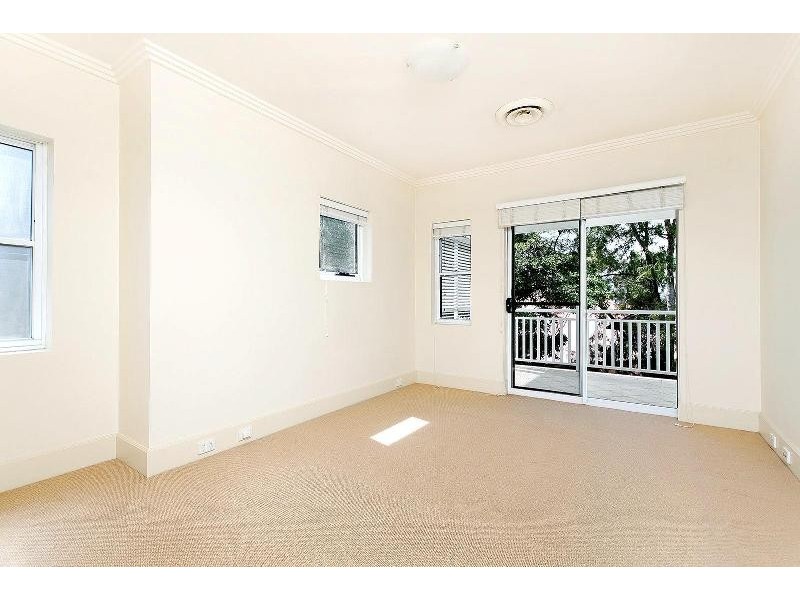 1 Jacaranda Drive, Cabarita NSW 2137