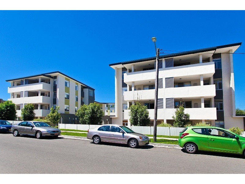 106/68 Eton Street, Sutherland NSW 2232