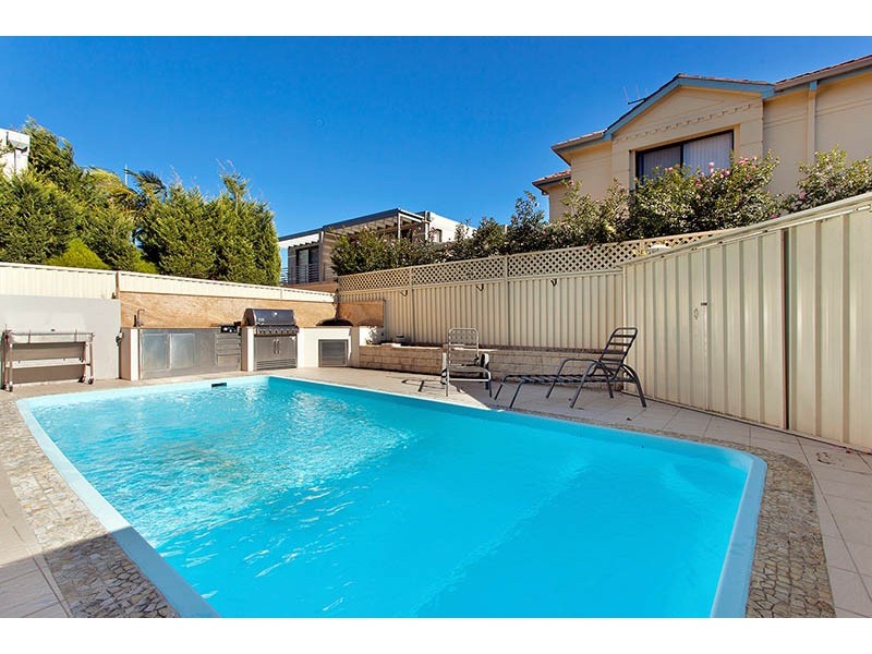 245C The Grand Parade, Ramsgate Beach NSW 2217