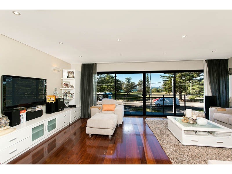 245C The Grand Parade, Ramsgate Beach NSW 2217