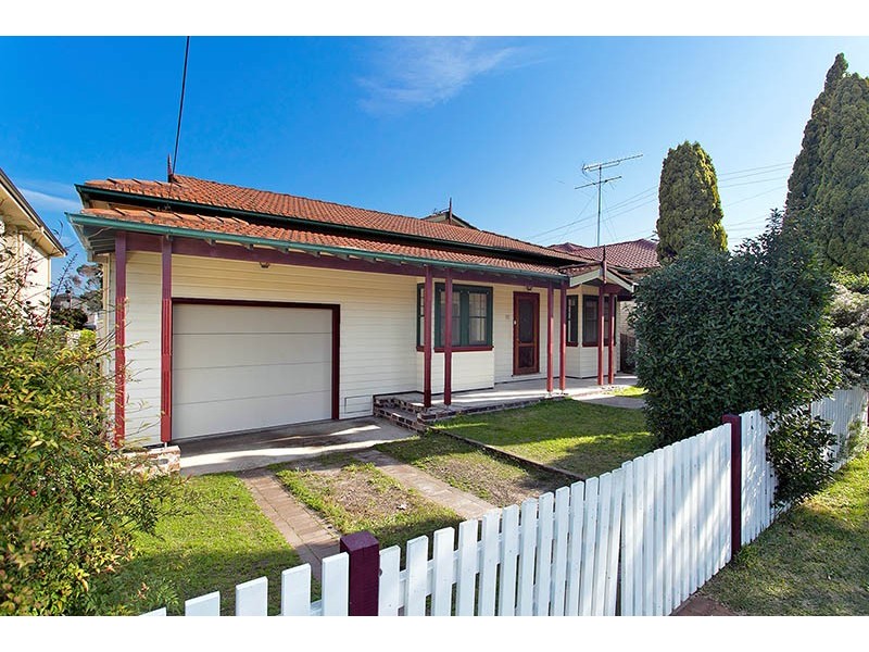 15 Selmon Street, Sans Souci NSW 2219