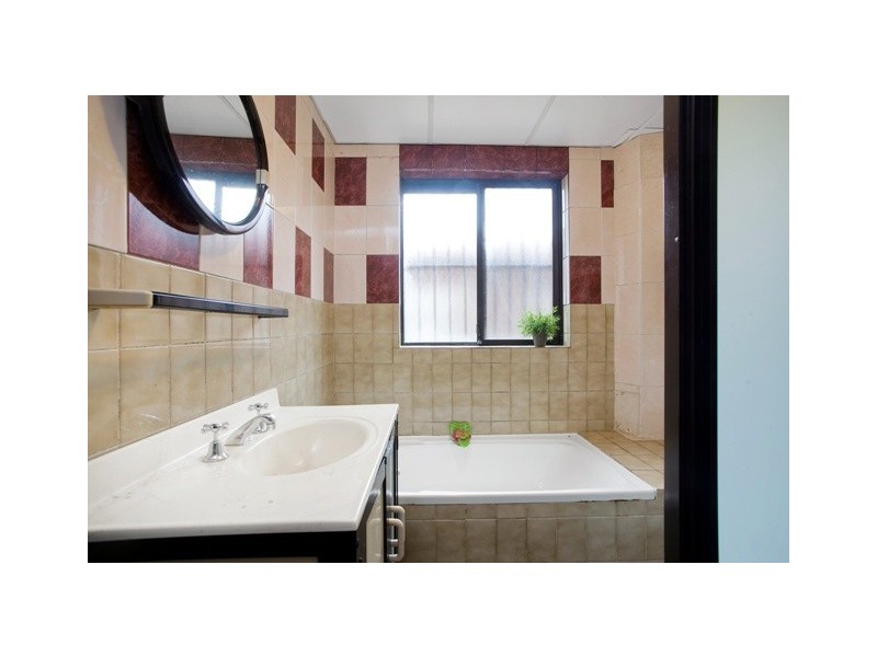 1/19 Fairmount Street, Lakemba NSW 2195