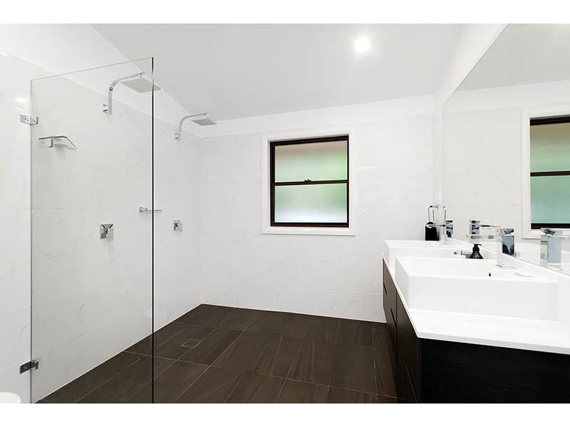 131 Lower Washington Drive, Bonnet Bay NSW 2226