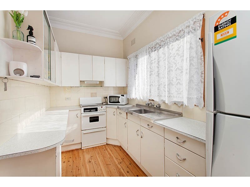 160 Kareena Road, Miranda NSW 2228