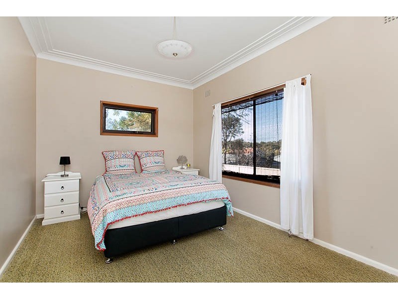 160 Kareena Road, Miranda NSW 2228