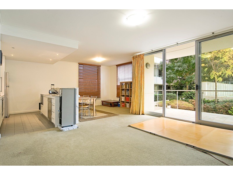 101/4 Shoreline Drive, Rhodes NSW 2138