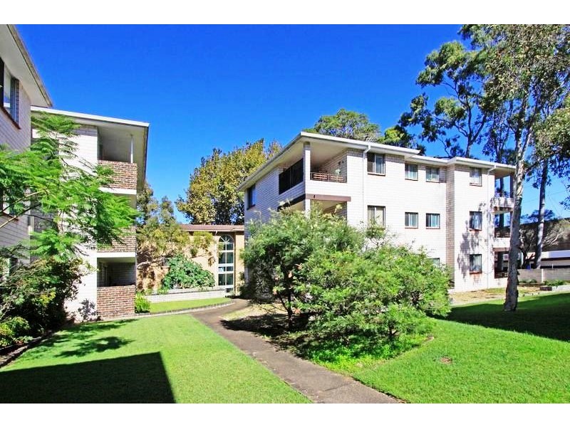 18/24-28 Port Hacking Road, Sylvania NSW 2224