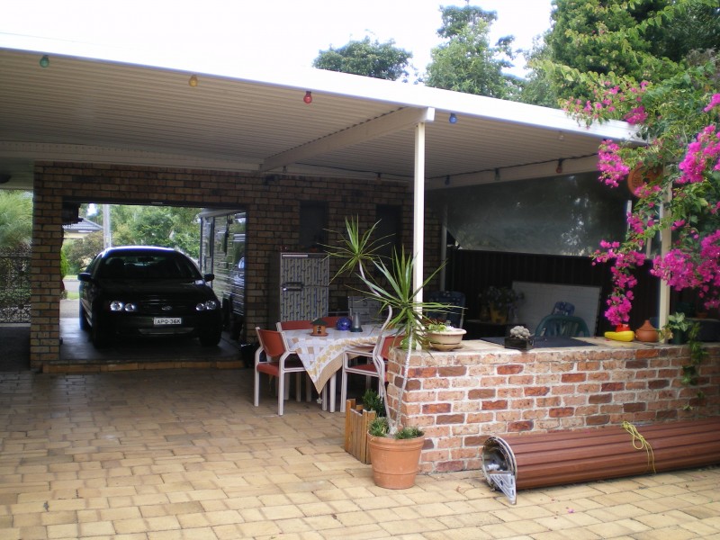 10 The Avenue, Bellambi NSW 2518