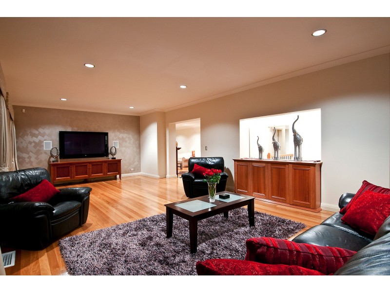 15 Linden Avenue, Pymble NSW 2073