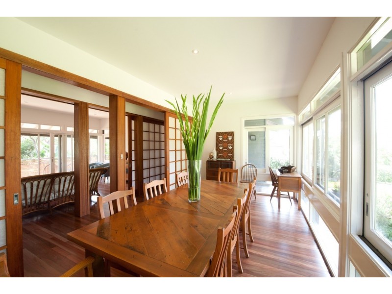 8 Fairyland Avenue, Chatswood West NSW 2067