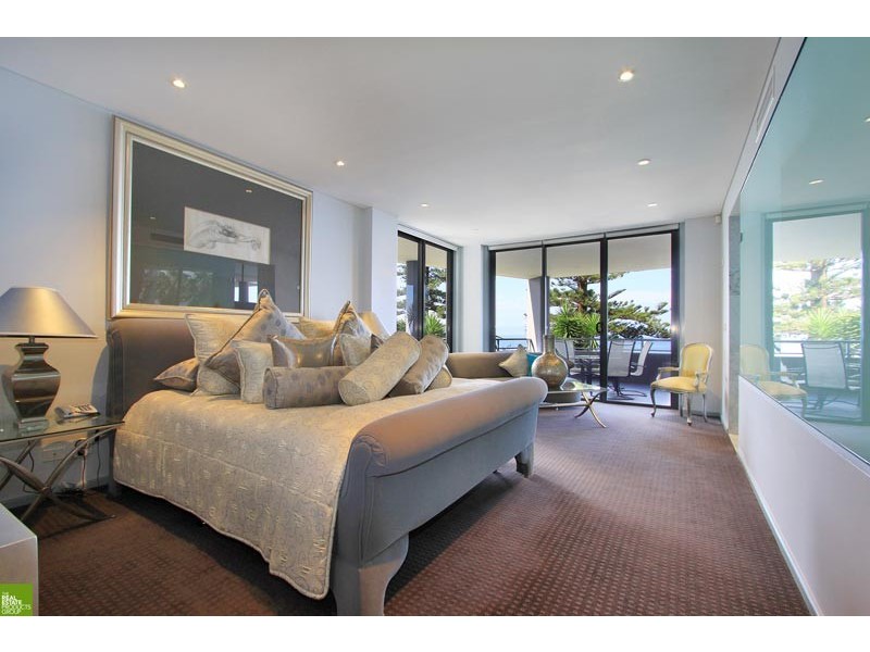 60-62 Cliff Road, North Wollongong NSW 2500